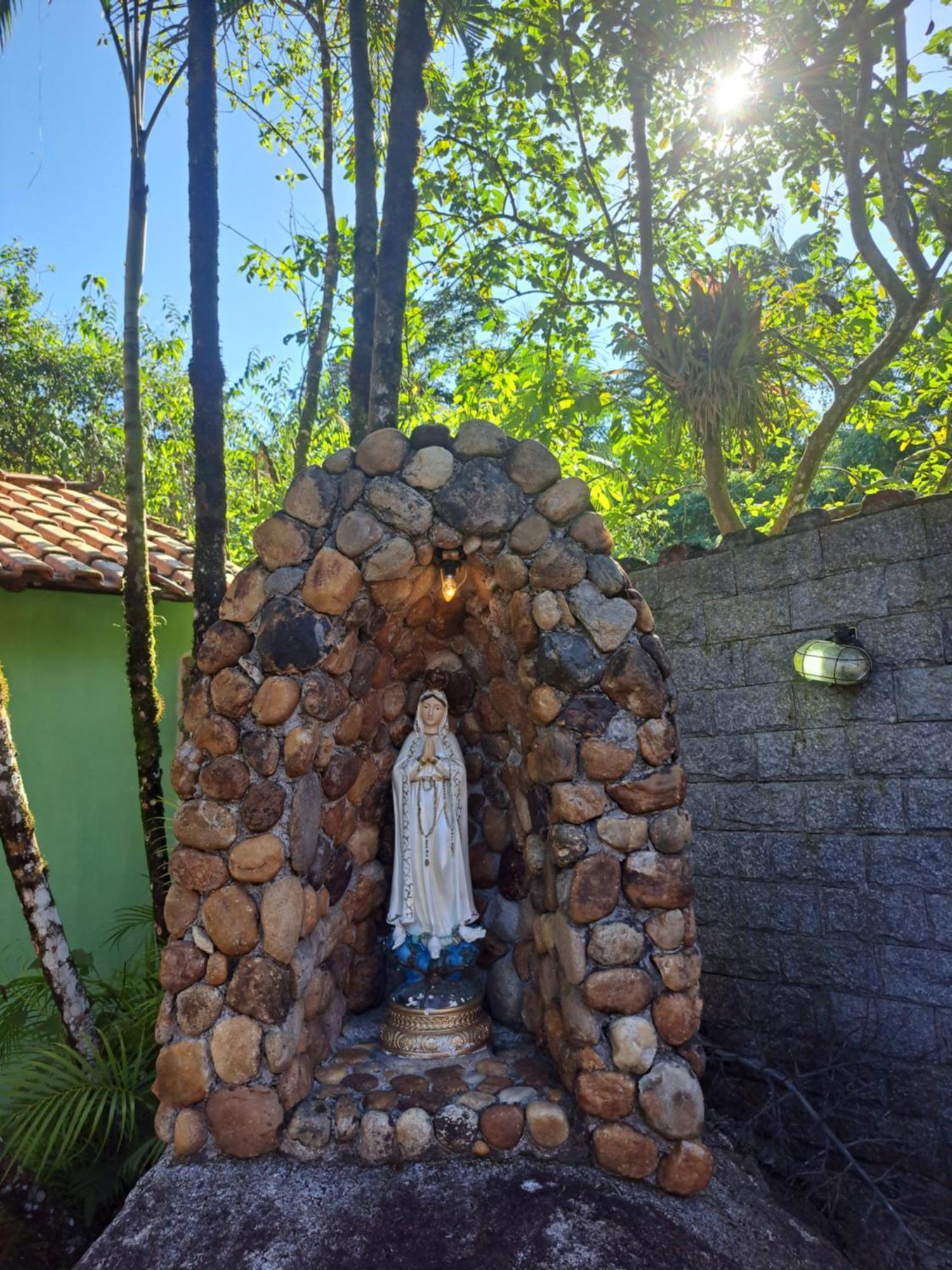 Pousada Luar De Penedo Bagian luar foto